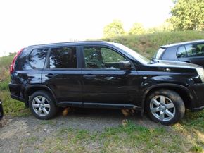 NISSAN X- TRAIL